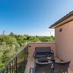 Terre Bianche With Private Pool And Whirlpool * Буйе