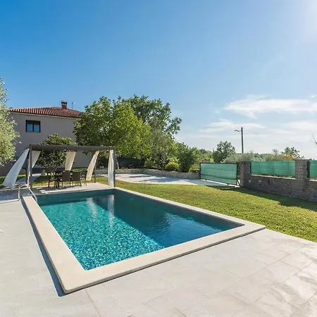 Terre Bianche With Private Pool And Whirlpool Vakantiehuis Buje