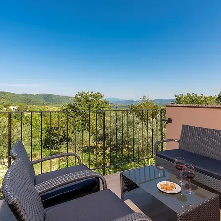 Terre Bianche With Private Pool And Whirlpool * Buje