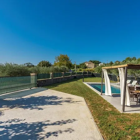 בית נופש Terre Bianche With Private Pool And Whirlpool *