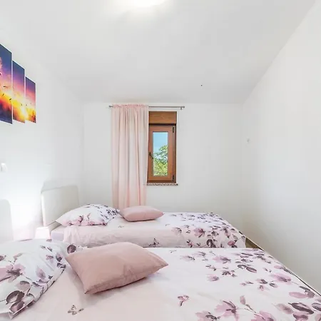 Terre Bianche With Private Pool And Whirlpool Hébergement de vacances *