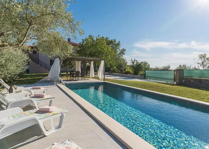 Vakantiehuis Terre Bianche With Private Pool And Whirlpool *