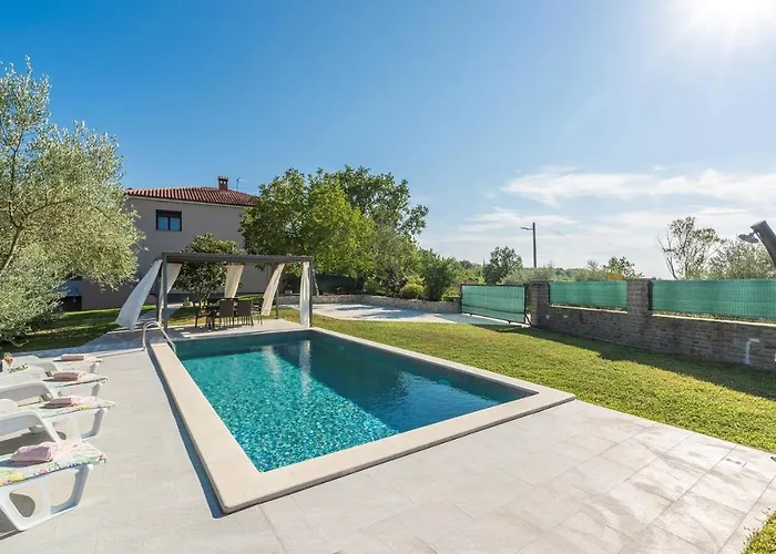 Terre Bianche With Private Pool And Whirlpool Vakantiehuis Buje